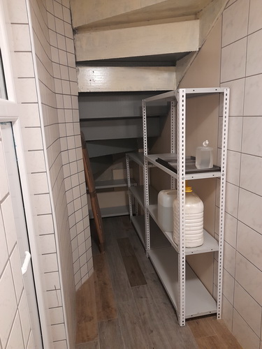 Izdajem opremljen lokal, pekara, proizvodnja kolača, kuhinja Inđija